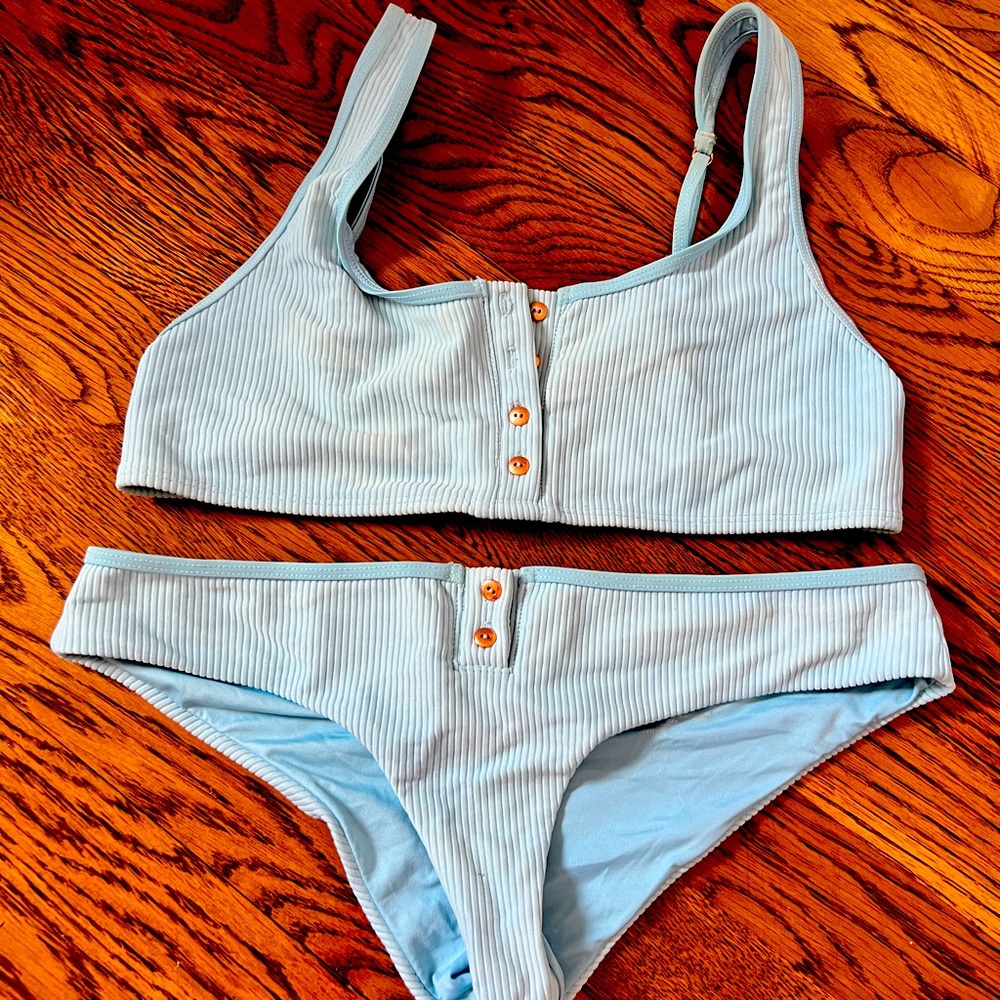 Frankie’s bikini!